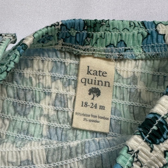 Kate Quinn floral Smocked Set - Picture 4 of 4